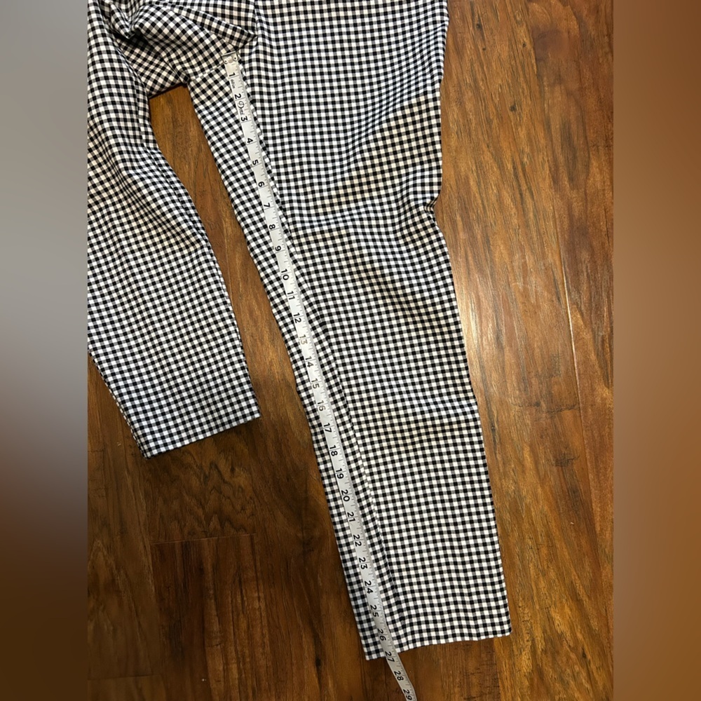 Adrianna Papell Women’s Size 8 Checkered Black and White Pants - Picture 6 of 7